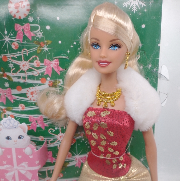 Barbie Holiday Wishes 2009 NIB Christmas Collectable Red Gold Mattel Doll New - Picture 2 of 11